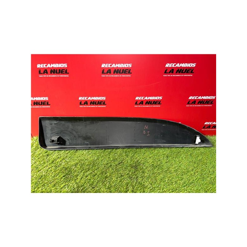 Recambio de moldura puerta del. izda. para renault trafic iii furgón (06.2014) m9r z7 referencia OEM IAM 93867925  