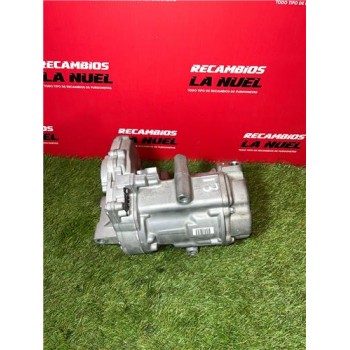 Recambio de compresor aire acondicionado para renault kangoo iii rapid (03.2021) kangoo referencia OEM IAM 926000464R  