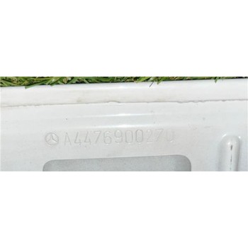 MOLDURA LATERAL IZQUIERDA A4476900270 