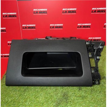 Recambio de guantera salpicadero para renault kangoo iii rapid (03.2021) kangoo referencia OEM IAM A4206802700  