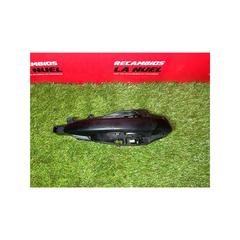 Recambio de maneta exterior delantera derecha para peugeot peugeot partnert yh01 referencia OEM IAM 96555515XT  