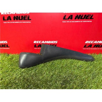 MOLDURA PARABRISAS DERECHA 668100009R 