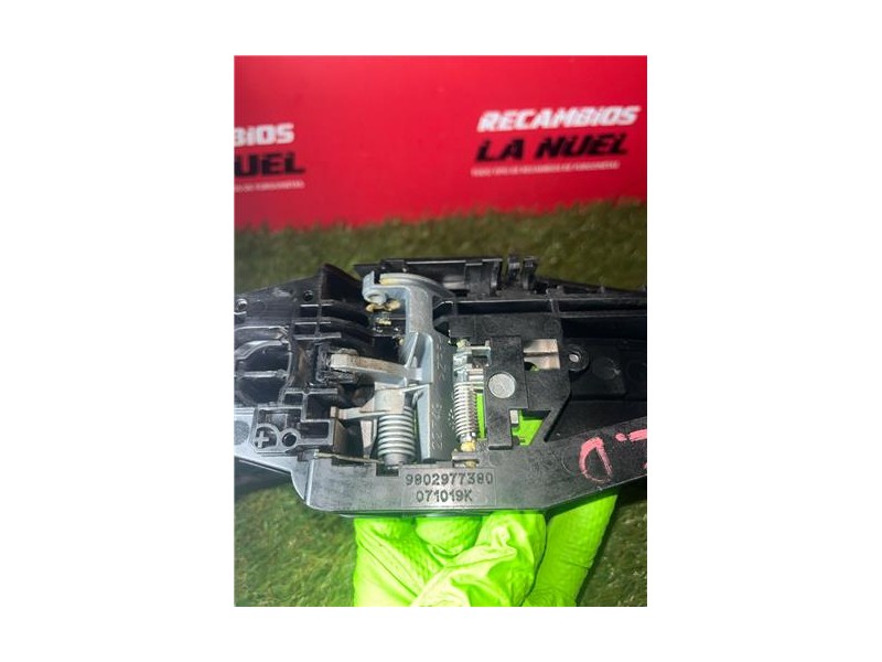 Recambio de maneta exterior delantera izquierda para peugeot peugeot partnert yh01 referencia OEM IAM 9802977380  
