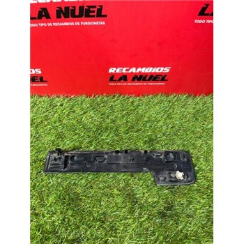 Recambio de moldura puerta delantera derecha para peugeot partner tepee (05.2008) yh01 referencia OEM IAM 9825220080  