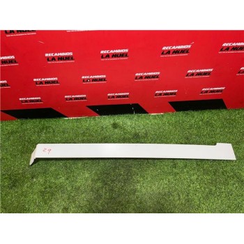 MOLDURA PUERTA DELANTERA DERECHA 9808384080 