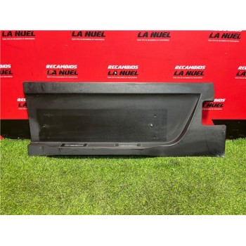 MOLDURA PUERTA TRASERA IZQUIERDA 5801541464 5801540269 