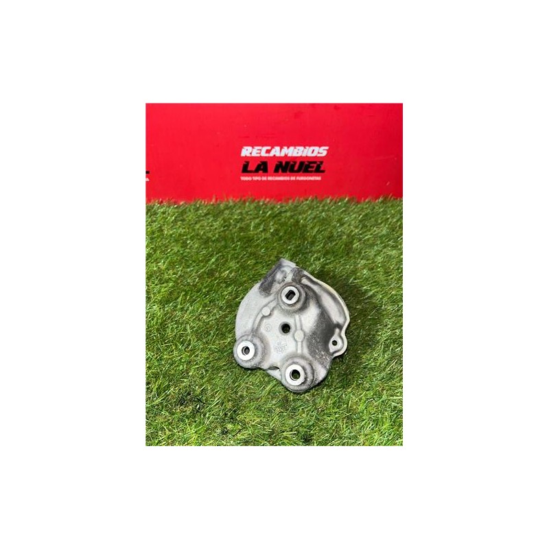 Recambio de soporte bomba inyectora para peugeot partner tepee (05.2008) yh01 referencia OEM IAM 9824088780  