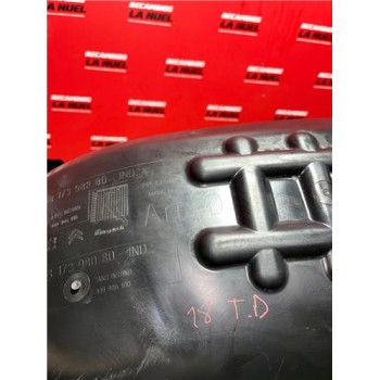 Recambio de pase rueda tra. dcho. para peugeot partner tepee (05.2008) yh01 referencia OEM IAM 9817398280  