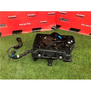 Recambio de deposito ad blue para renault trafic iii furgón (06.2014) m9r z7 referencia OEM IAM 204629323-R  