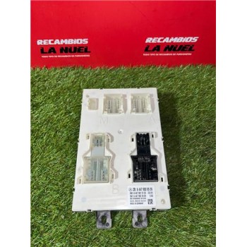 CAJA FUSIBLES/RELE A4479009509 