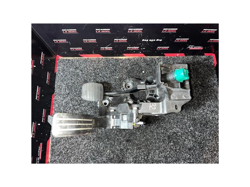 Recambio de juego pedales completo para renault trafic iii furgón (06.2014) 1.6 l2h1 2,9t [1,6 ltr. - 85 kw dci diesel] referenc