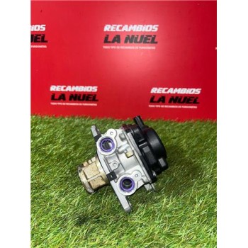 Recambio de egr para renault trafic iii furgón (06.2014) m9r z7 referencia OEM IAM 147102175R  