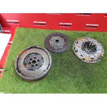 KIT EMBRAGUE COMPLETO 324086710 415088210 124081610