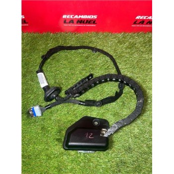 Recambio de guia cadena puerta para peugeot peugeot partnert yh01 referencia OEM IAM 9828028580  