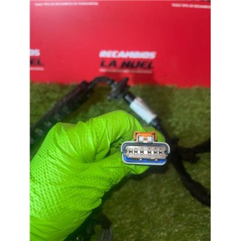 Recambio de guia cadena puerta para peugeot peugeot partnert yh01 referencia OEM IAM 9828028580  