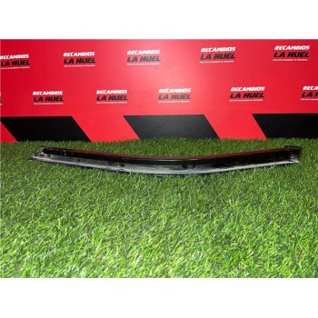 GUIA TRASERA LUNA PUERTA TRASERA DERECHA 