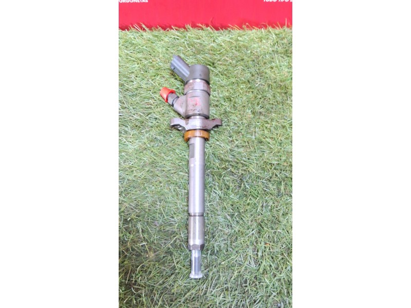 Recambio de inyector para citroën jumpy (2007) 1.6 hdi 90 27 l1h1 furgón [1,6 ltr. - 66 kw 16v hdi] referencia OEM IAM 883204426