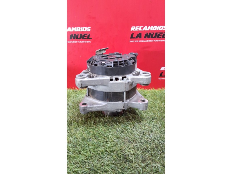 Recambio de alternador para peugeot peugeot partnert yh01 referencia OEM IAM 9824742880  
