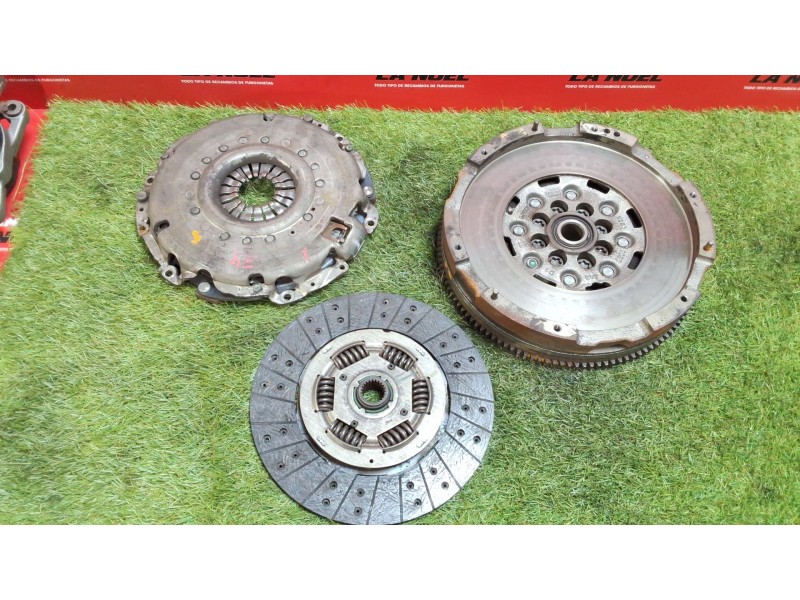 Recambio de kit embrague para ford transit v363 furgoneta (fcd, fdd) 2.0 ecoblue referencia OEM IAM 2011807 GK216477AB GK217550B