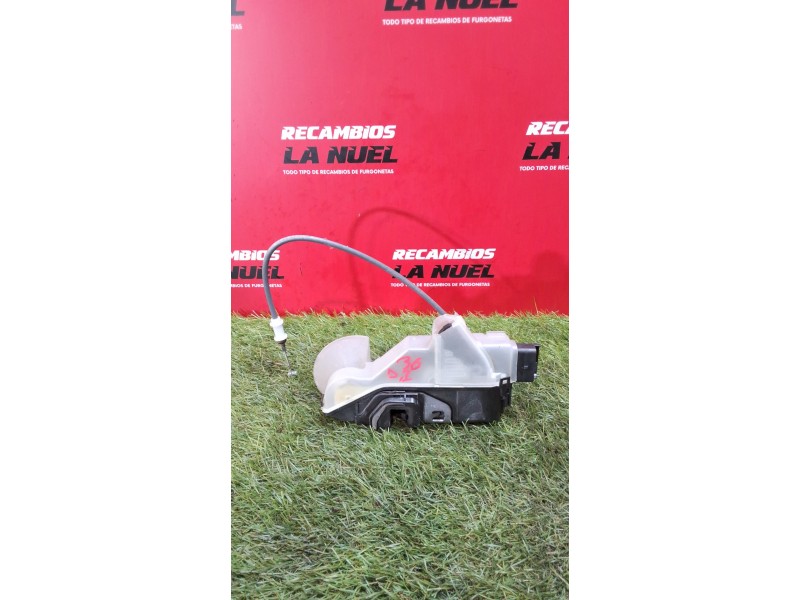 Recambio de cerradura puerta delantera izquierda para citroën jumpy iii furgoneta (v_) 1.5 bluehdi 100 referencia OEM IAM 980841