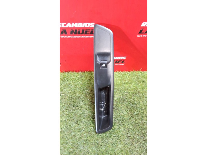 Recambio de mando elevalunas delantero derecho para citroën jumpy iii furgoneta (v_) 1.5 bluehdi 100 referencia OEM IAM 96762292