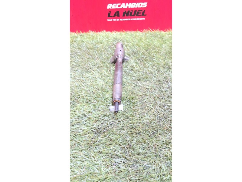 Recambio de inyector para citroën jumper furgon 30 l1h1 bluehdi 110 blue-hdi fap referencia OEM IAM   