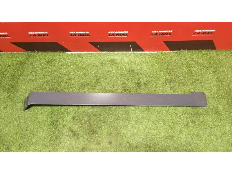 Recambio de moldura para citroën jumpy iii furgoneta (v_) 1.5 bluehdi 100 referencia OEM IAM 9808384280  