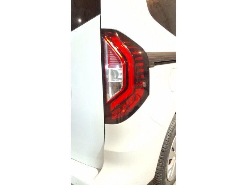 Recambio de piloto trasero derecho para renault kangoo iii monospace blue dci 95 (kjab) referencia OEM IAM 265505583R  