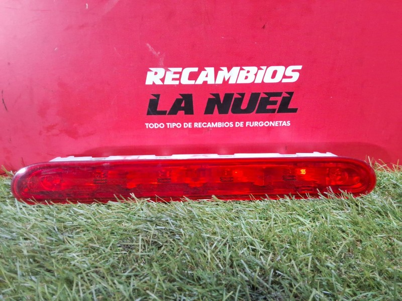 Recambio de luz central de freno para citroën jumpy iii furgoneta (v_) 1.5 bluehdi 100 referencia OEM IAM   