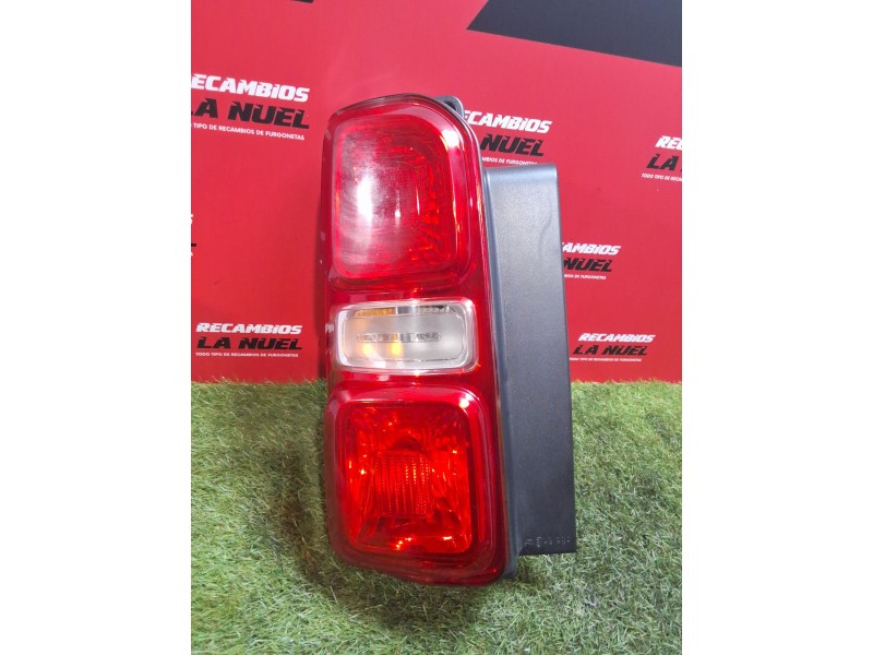 Recambio de piloto trasero izquierdo para citroën jumpy iii furgoneta (v_) 1.5 bluehdi 100 referencia OEM IAM 9808243180  