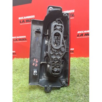 Recambio de piloto trasero izquierdo para citroën jumpy iii furgoneta (v_) 1.5 bluehdi 100 referencia OEM IAM 9808243180  