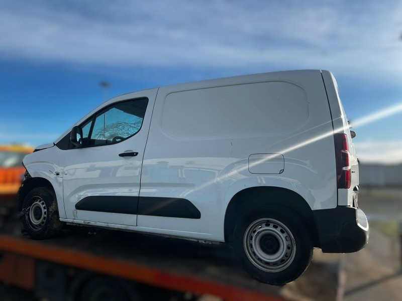 opel combo furgoneta/monovolumen (k9) del año 2022
