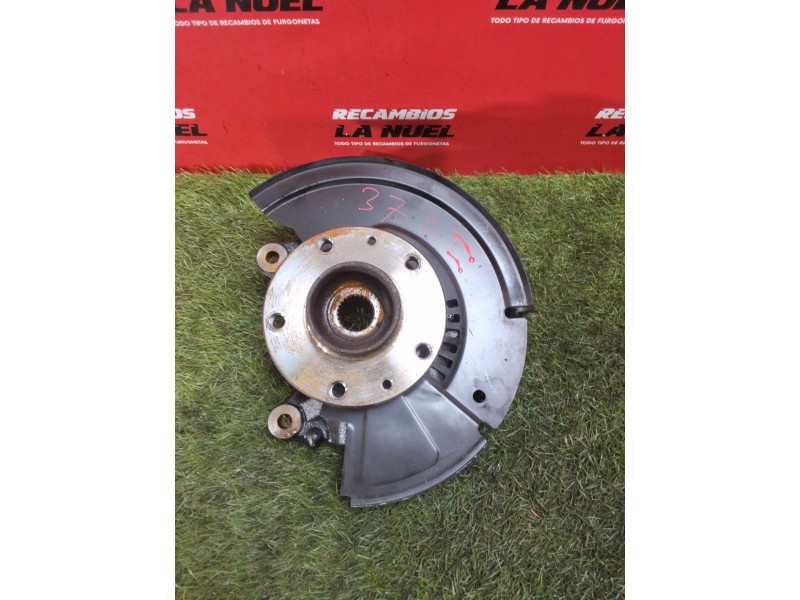 Recambio de mangueta delantera izquierda para renault kangoo iii monospace blue dci 95 (kjab) referencia OEM IAM 400154332R  