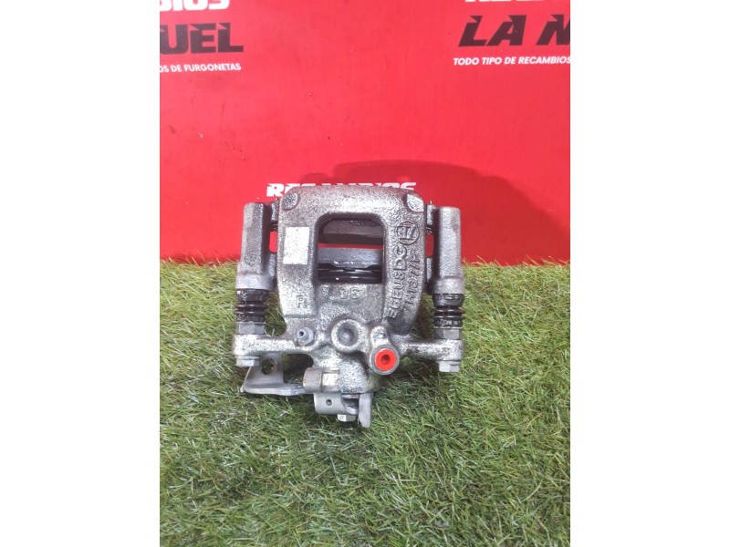 Recambio de pinza freno trasera derecha para renault kangoo iii monospace blue dci 95 (kjab) referencia OEM IAM 440015452R  