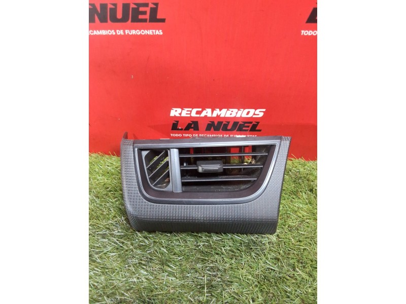 Recambio de aireador central izquierdo para renault kangoo iii monospace blue dci 95 (kjab) referencia OEM IAM 734510623R  