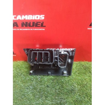Recambio de aireador central izquierdo para renault kangoo iii monospace blue dci 95 (kjab) referencia OEM IAM 734510623R  
