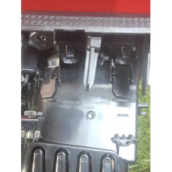 Recambio de aireador central izquierdo para renault kangoo iii monospace blue dci 95 (kjab) referencia OEM IAM 687511112R  