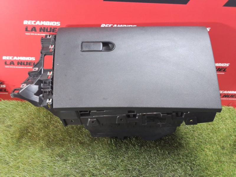 Recambio de guantera para renault kangoo iii monospace blue dci 95 (kjab) referencia OEM IAM   