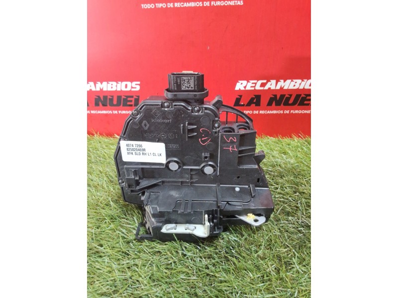 Recambio de cerradura puerta corredera derecha para renault kangoo iii monospace blue dci 95 (kjab) referencia OEM IAM 825020469