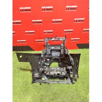 Recambio de plastico para renault kangoo iii monospace blue dci 95 (kjab) referencia OEM IAM 681049006R  