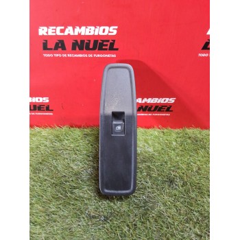 MANDO ELEVALUNAS DELANTERO DERECHO 254218614R 769104880R 