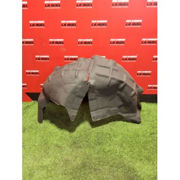 Recambio de paso de rueda trasero izquierdo para renault kangoo iii monospace blue dci 95 (kjab) referencia OEM IAM 767494482R  