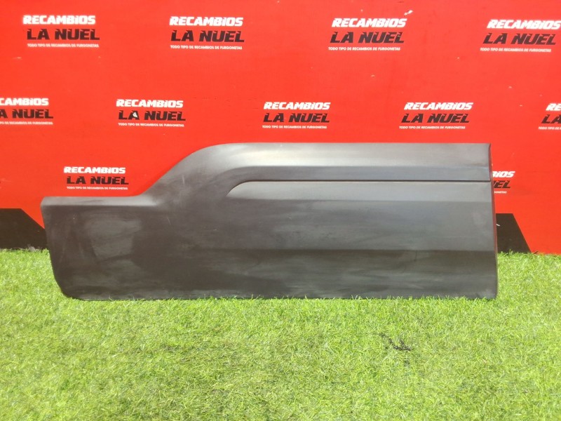Recambio de moldura lateral derecha para peugeot partner furgoneta/monovolumen (k9) 1.5 bluehdi 100 referencia OEM IAM 982016898