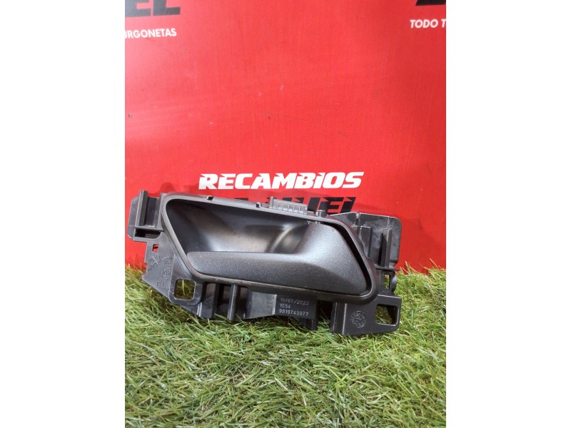 Recambio de maneta interior delantera derecha para peugeot partner furgoneta/monovolumen (k9) 1.5 bluehdi 100 referencia OEM IAM