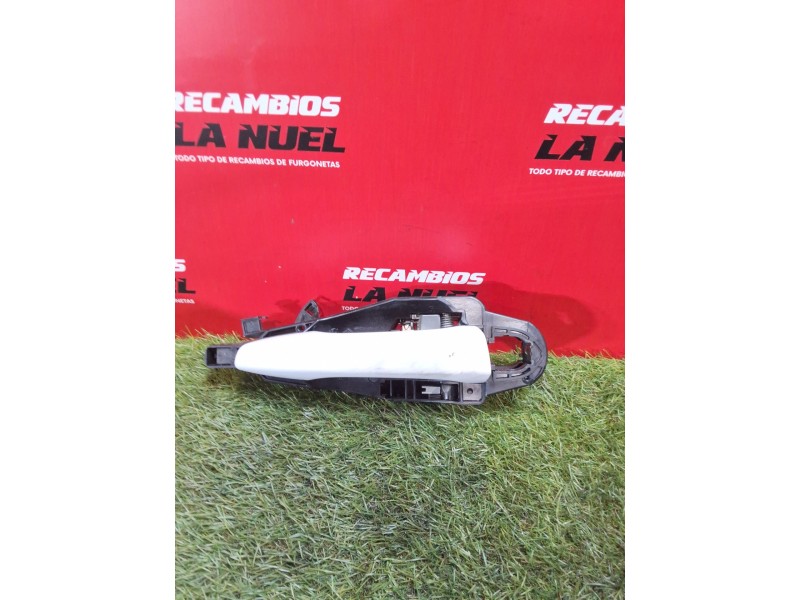 Recambio de maneta exterior delantera derecha para peugeot partner furgoneta/monovolumen (k9) 1.5 bluehdi 100 referencia OEM IAM