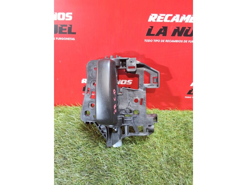 Recambio de maneta interior corredera derecha para peugeot partner furgoneta/monovolumen (k9) 1.5 bluehdi 100 referencia OEM IAM