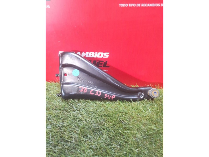 Recambio de rodillo puerta corredera derecha alta para peugeot partner furgoneta/monovolumen (k9) 1.5 bluehdi 100 referencia OEM