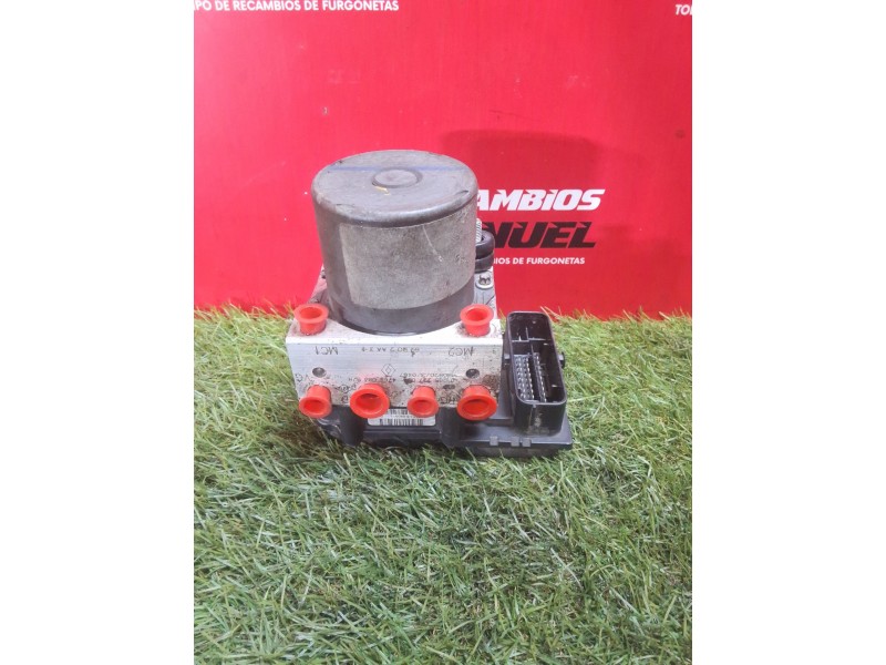 Recambio de abs para renault master iii furgoneta (fv) 2.3 dci 125 fwd (fv0c, fv0d, fv0g, fv0h, fv0j, fv0k) referencia OEM IAM 4