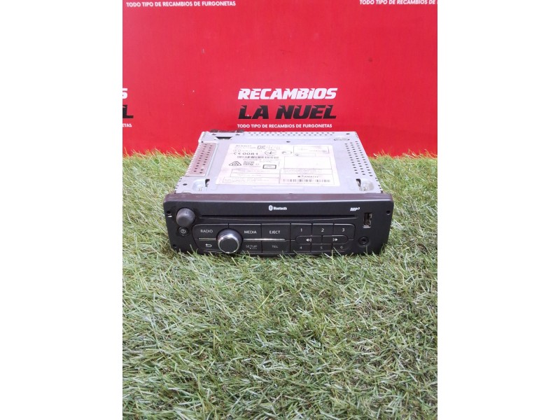Recambio de radio / cd para renault master iii furgoneta (fv) 2.3 dci 125 fwd (fv0c, fv0d, fv0g, fv0h, fv0j, fv0k) referencia OE