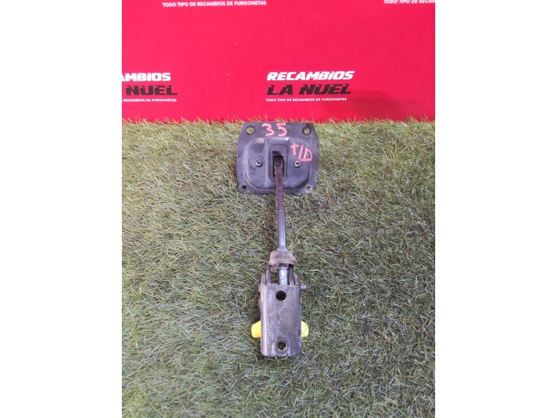 Recambio de freno puerta trasero derecho para citroën jumpy iii furgoneta (v_) 1.5 bluehdi 120 referencia OEM IAM 9809831880  